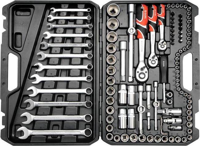 YATO ZESTAW KLUCZY 1/4" , 3/8" , 1/2" 111 elem. 38831